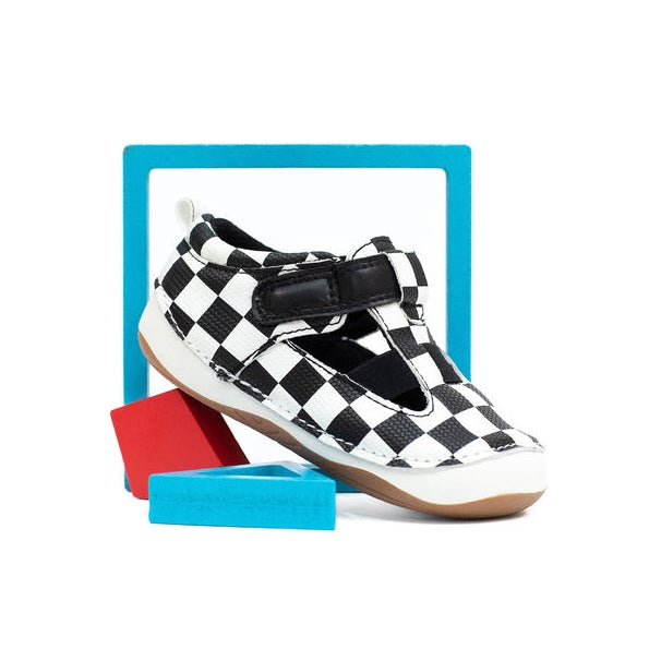 *NEW STYLE* RACER black and white checkered baby and toddler unisex sandals