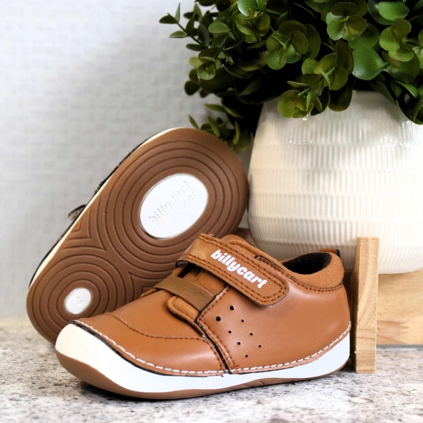 Billycart Kids Brown leather shoes with soft sole
