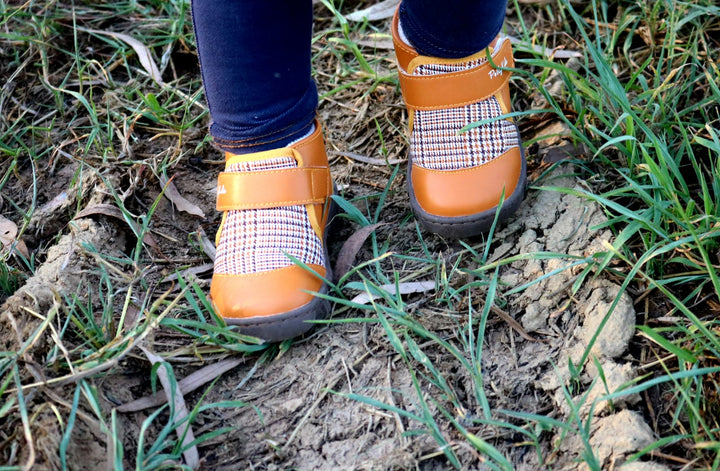 Billycart Kids - SANDY - Brown Boots for kids with velcro and ankle straps | Australian Podiatrists approved and recommended